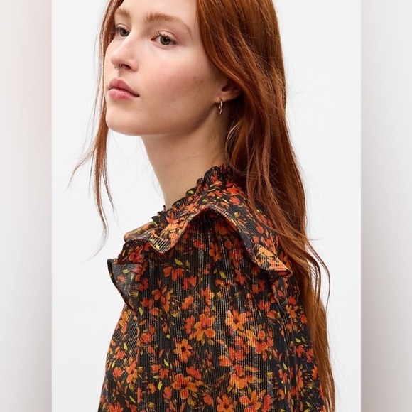 GAP Ruffle Long Sleeve Top in Cornucopia Red & Black Floral - Size XL - Picture 3 of 8